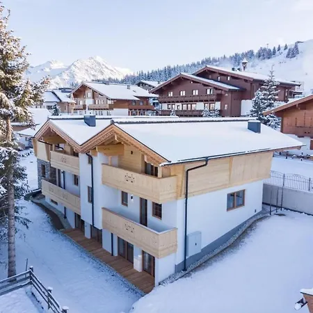 Сasa de vacaciones Falkensteinalm 1